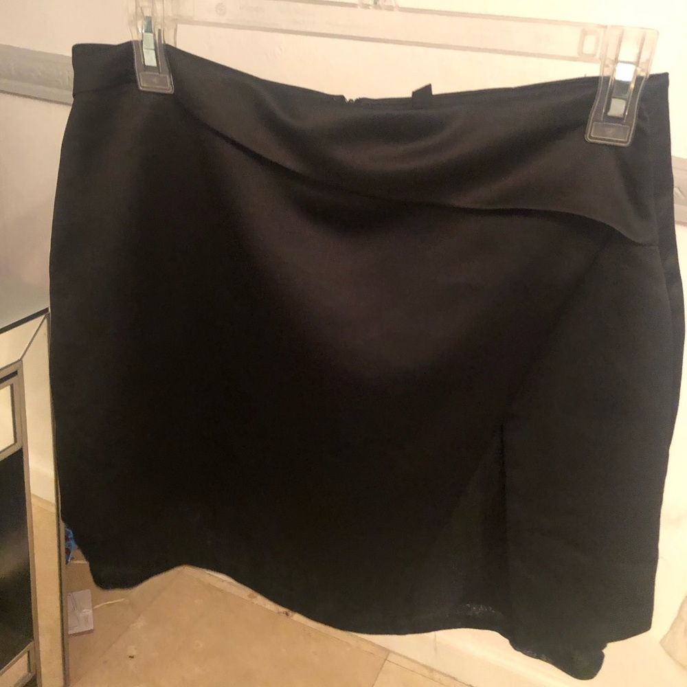 Beautiful classy skirt